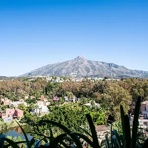 Luxe Del Golf - Brisas , Marbella España